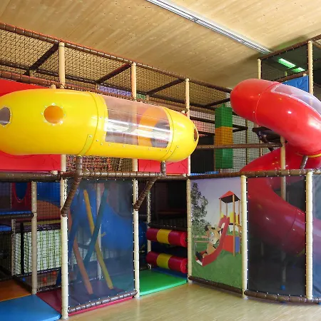 Tatil Evi Ferienclub 100w Maierhöfen